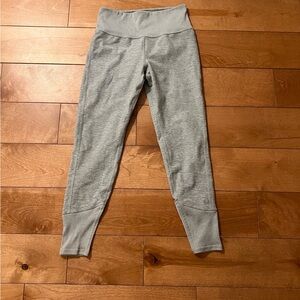 Alo Gray Ribbed Leggings